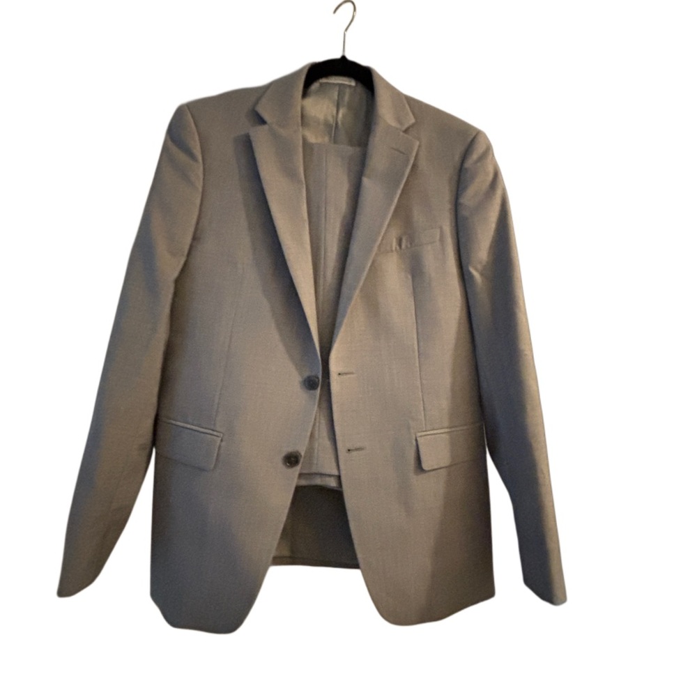 Men's Gray Blazer Calvin Klein wore 2 times!